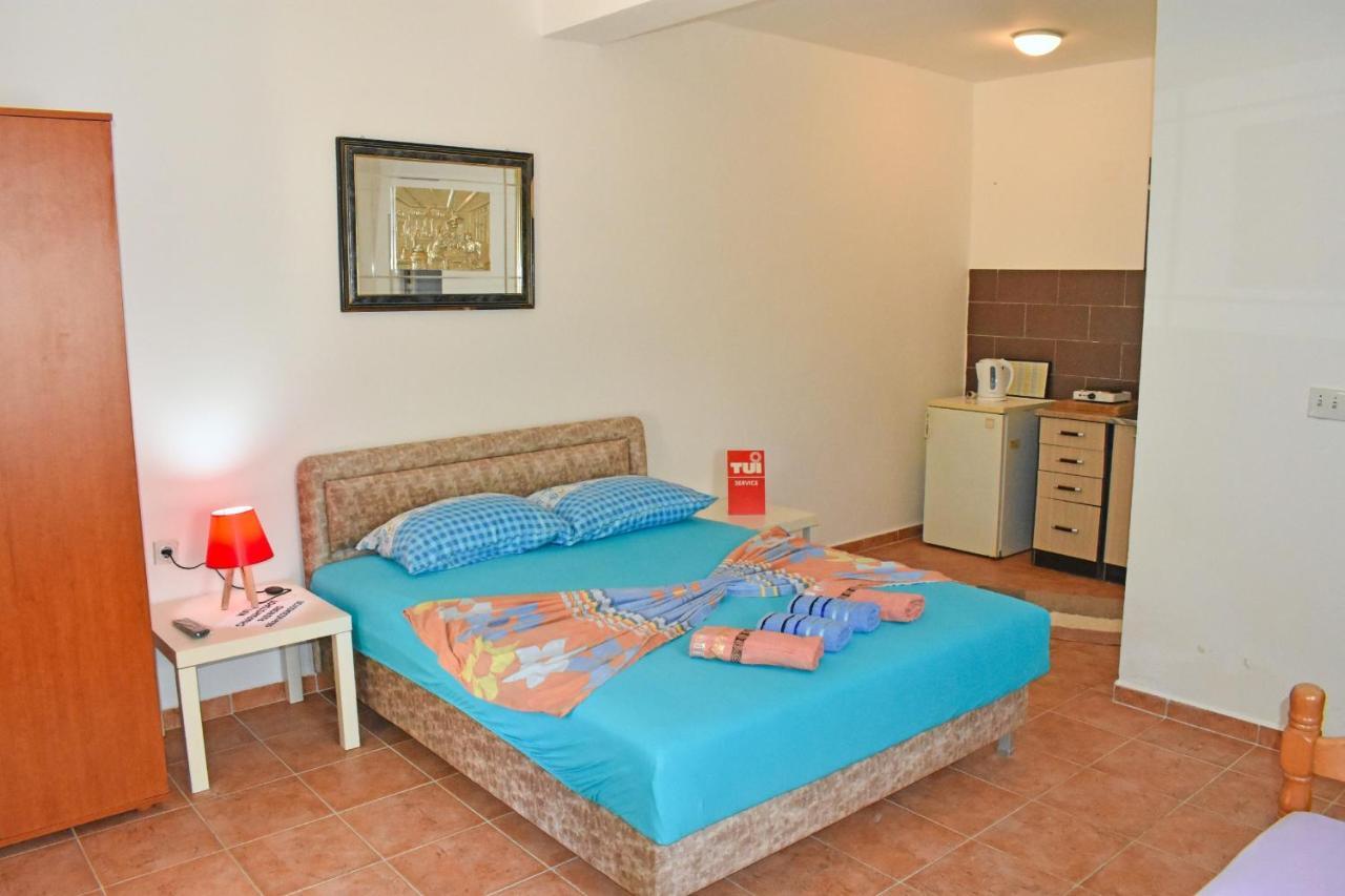Riverside Apartments Chiara Ulcinj Eksteriør bilde